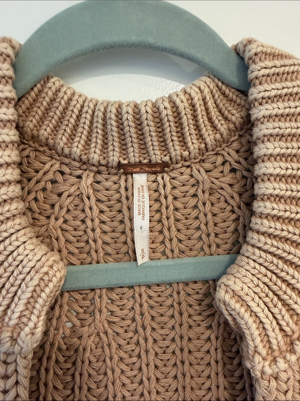 Chunky free people Knit Crop Cardigan Sweater - Beige - Picture 2 of 3